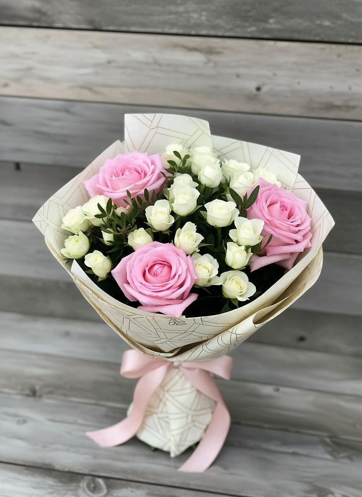 Букет цветов из: Розы в Камских Полянах