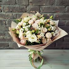Букет цветов из:  Альстромерии, Розы и Хризантемы в Камских Полянах