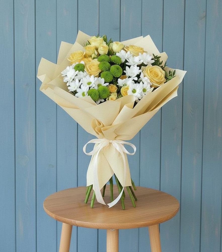 Букет цветов из: Хризантемы и Розы в Камских Полянах