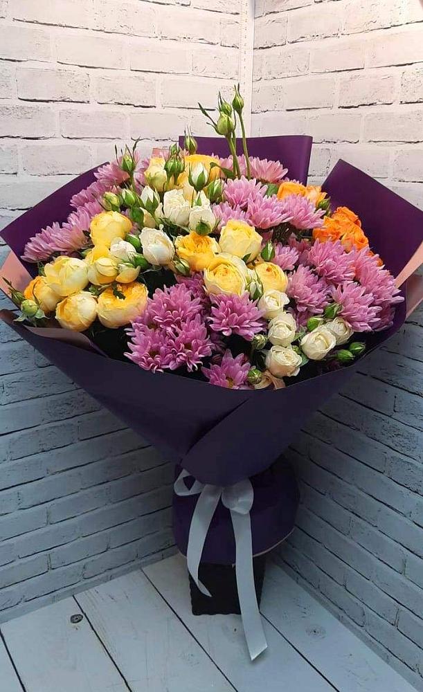 Букет цветов из: Хризантемы и Розы в Камских Полянах
