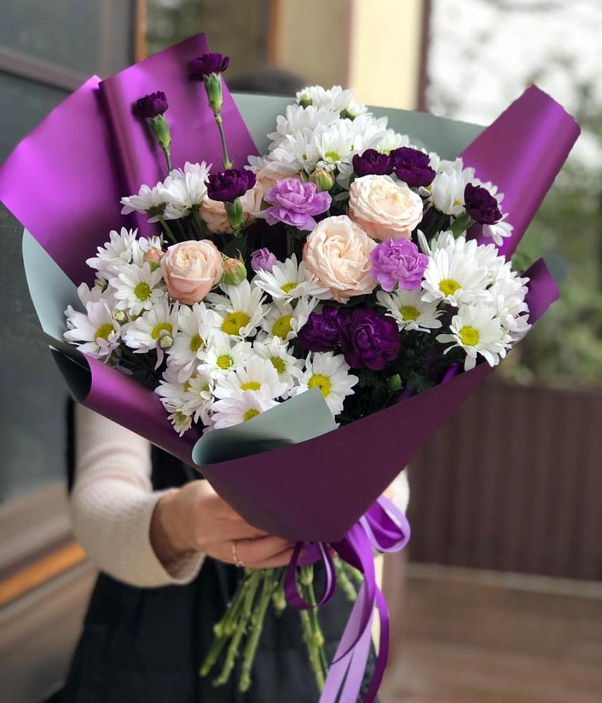 Букет цветов из: Хризантемы, Гвоздики и Розы в Камских Полянах