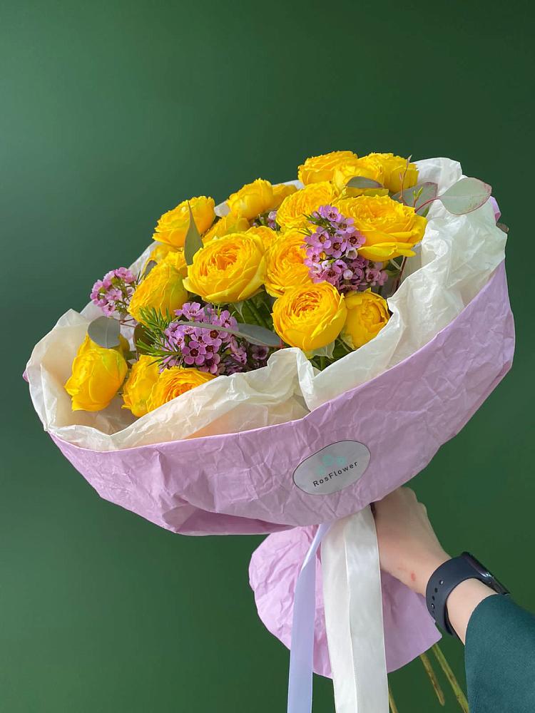 Кустовые желтые розы в Камских Полянах Букет Кустовые желтые розы в Камских Полянах