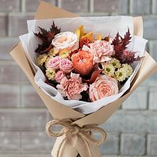 Букет цветов из:  Гвоздики, Хризантемы и Розы #REPLACE_PRED# Камских Полянах