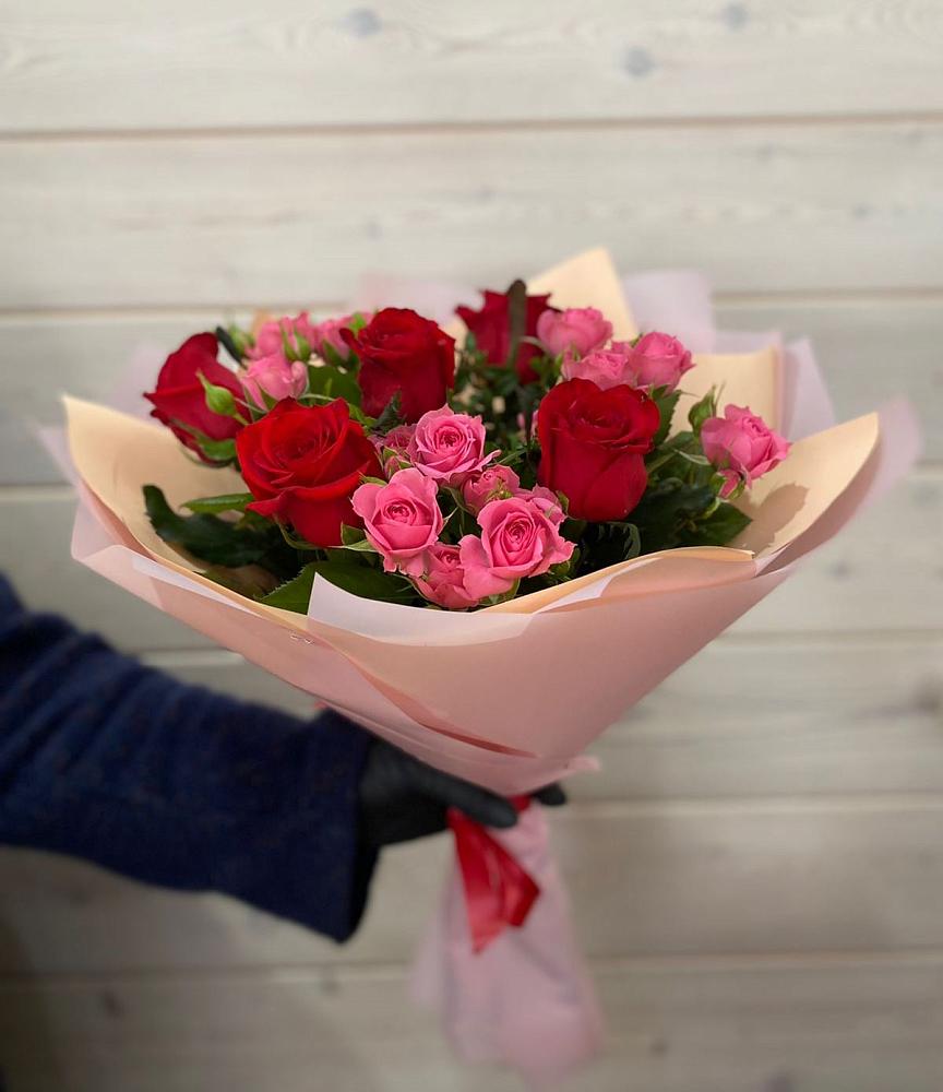 Букет цветов из: Розы в Камских Полянах